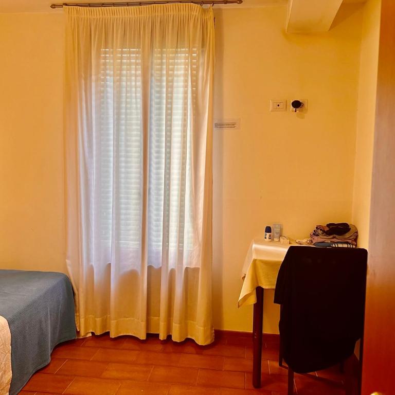 Hotel Canada - Camera Singola - 1