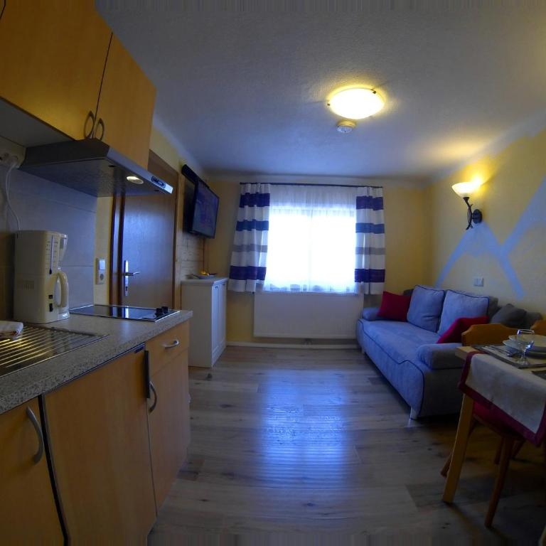 Haus Kartoner - Apartment mit Balkon - 6