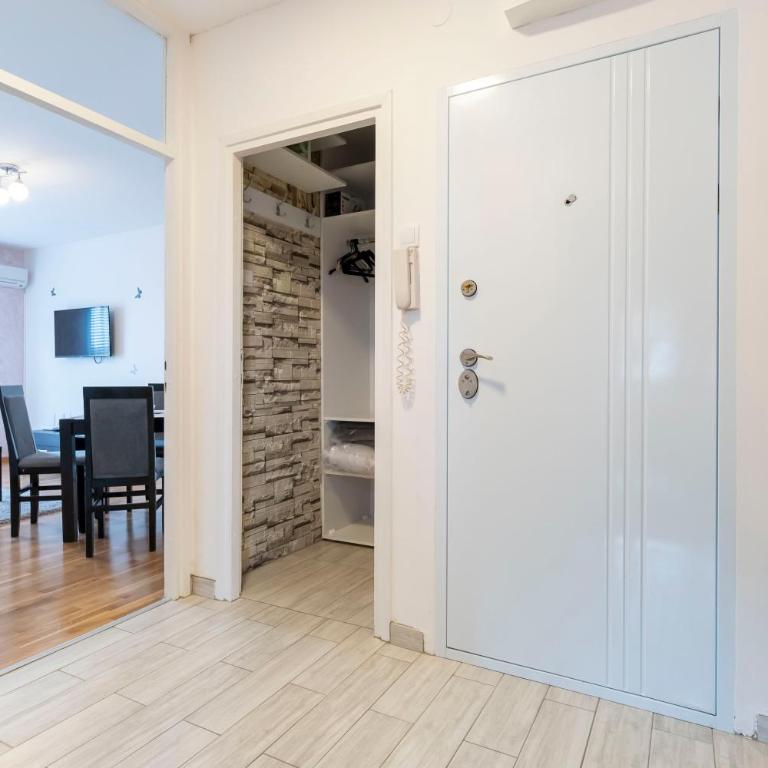 Aurora Apartman - Apartman - 8