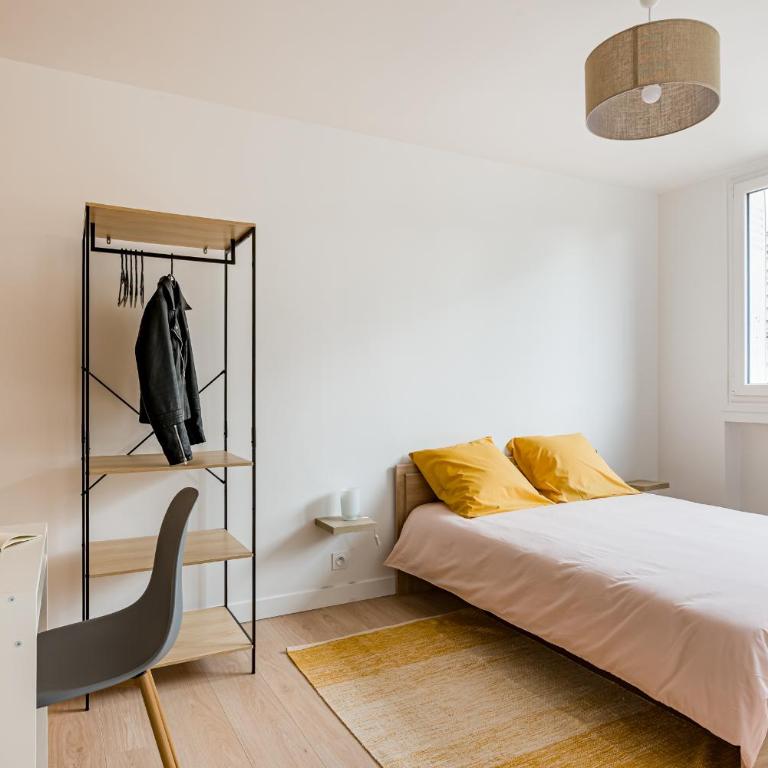 APPART COSY - COMME À LA MAISON - ST ETIENNE - Three-Bedroom Apartment - 10