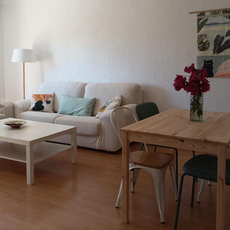 2 dormitorios y muy fácil aparcamiento - Apartamento de 2 dormitorios - 10