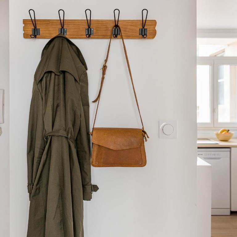 APPART COSY - COMME À LA MAISON - ST ETIENNE - Three-Bedroom Apartment - 16