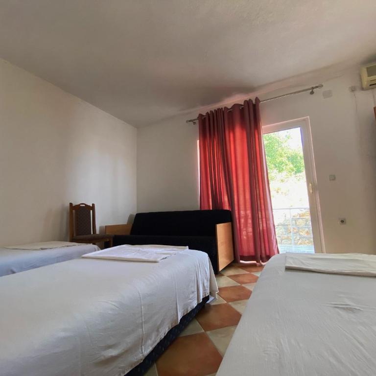 Apartments Ajdin - Family Room with Terrace - 6