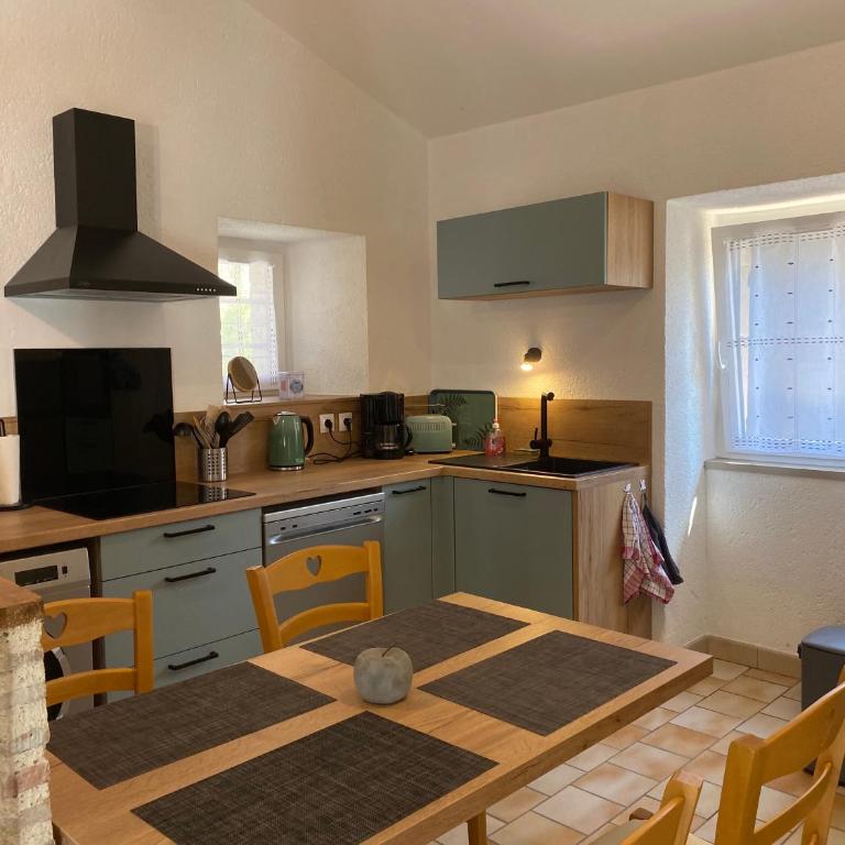 Gite de Claire Fontaine avec vue sur Monflanquin - Maison 2 Chambres - 6