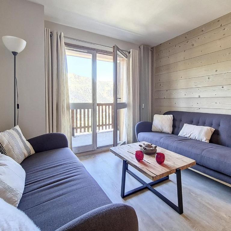 Duplex rénové à Méribel, proche pistes et commerces, balcon avec vue, Wi-Fi inclus - FR-1-688-53 - Appartamento - 3