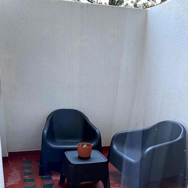 Rosales.RM - Depto completo 2 ambientes con patio. - Apartamento de 1 dormitorio - 10