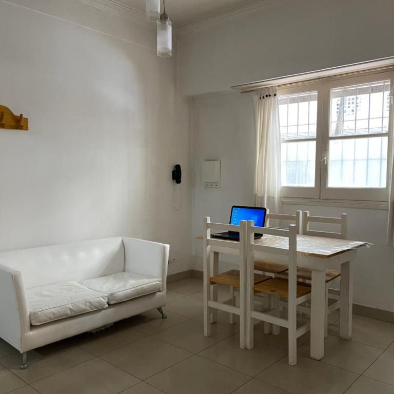 Departamento centrico - Two-Bedroom Apartment - 3