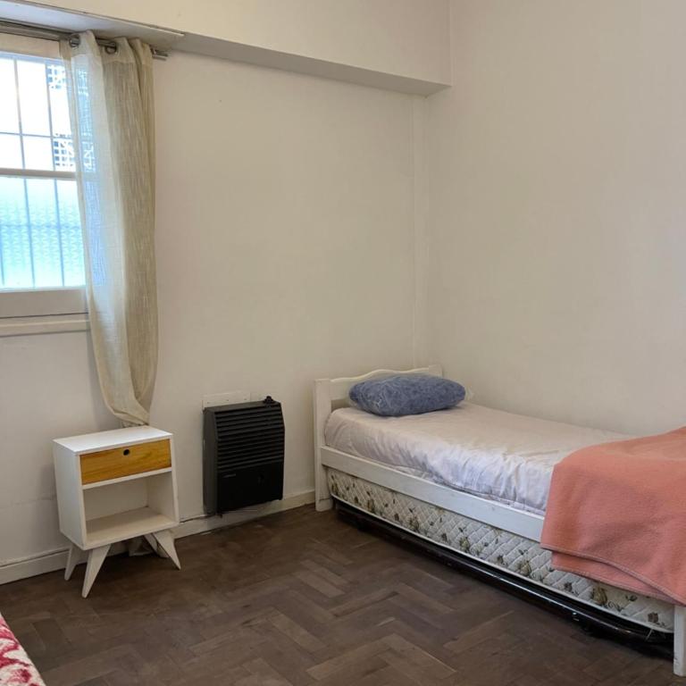Departamento centrico - Two-Bedroom Apartment - 5