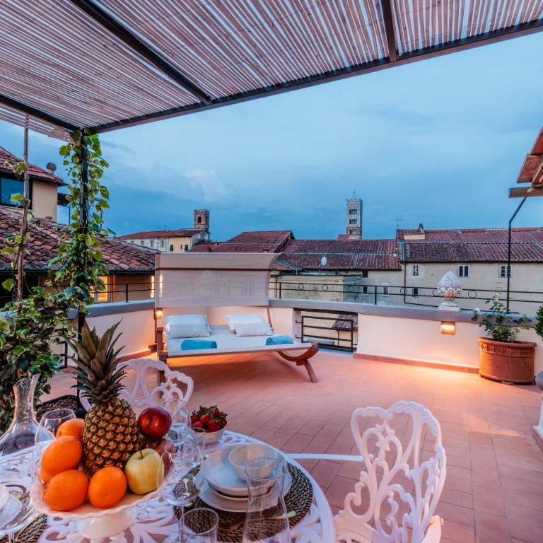 Toscana Lucca centro attico esclusivo con grande terrazza panoramica - Casa con 1 Camera da Letto - 10