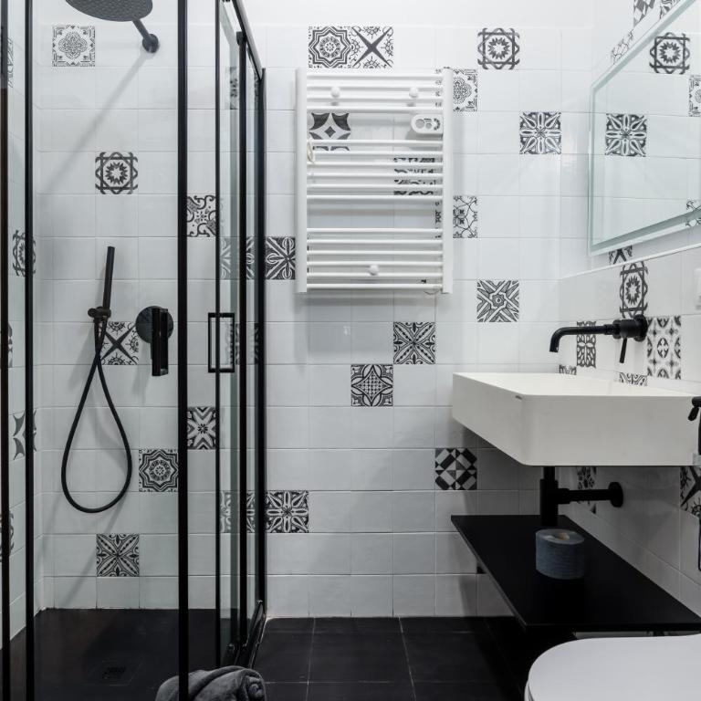 Esclusivo 130 mq + Terrazzo [via San Vincenzo] - Appartamento con 3 Camere da Letto - 20