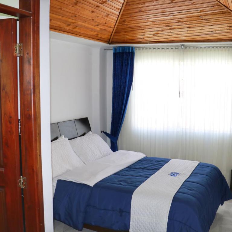 Hotel Costa Azul - Habitación Doble con baño privado - 2