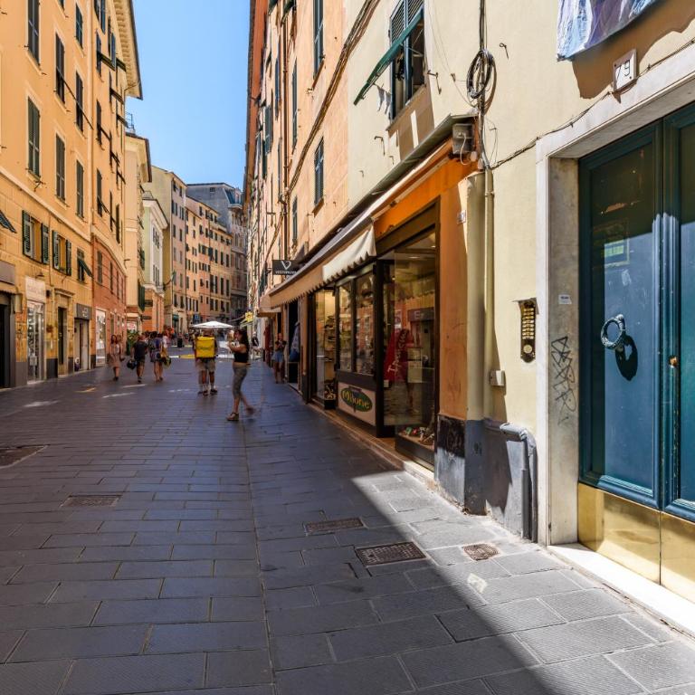 Esclusivo 130 mq + Terrazzo [via San Vincenzo] - Appartamento con 3 Camere da Letto - 30