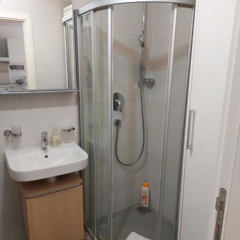 Apartment Story,Vojvode Petka Beograd - Apartman sa Balkonom - 17