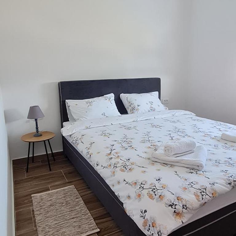 Premium Apartments - One-Bedroom Apartment - 2