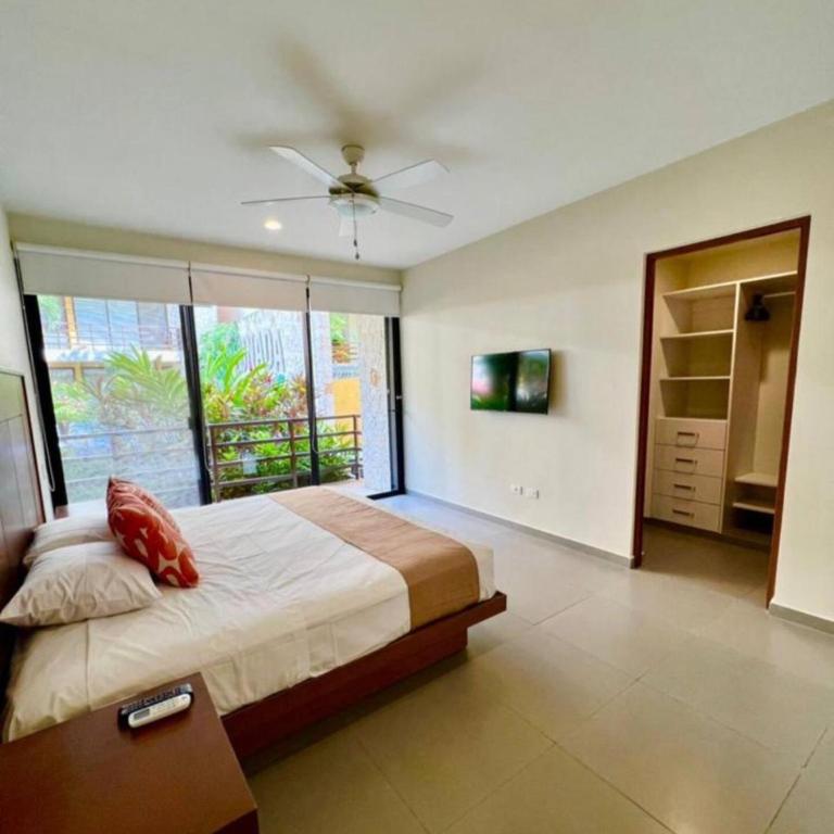 Lujoso departamento en el corazón de Playa - Apartamento con terraza - 10