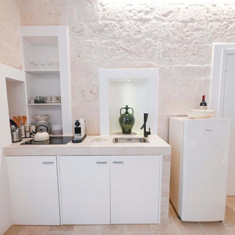 Pietra Bianca Luxury Suite Ostuni - One-Bedroom Apartment - 14