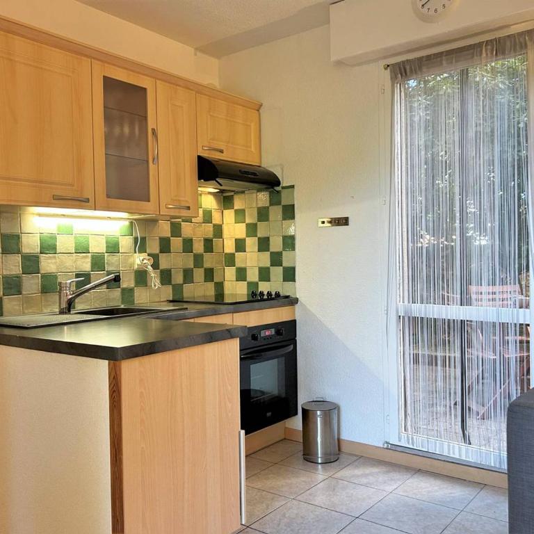 Appartement T2 avec Jardin, Parking et Climatiseur - Proche Plage Bormes-les-Mimosas - FR-1-251-436 - Apartamento - 12