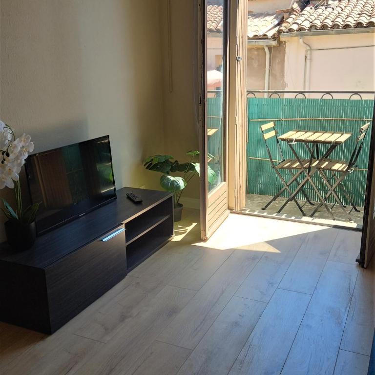 Joli studio en centre ville - Apartamento de 1 dormitorio - 2