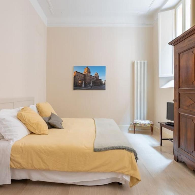 "PALAZZO SABBIONI" Appartamento Lusso Due Camere Soggiorno Cucina - Appartamento con 2 Camere da Letto - 2