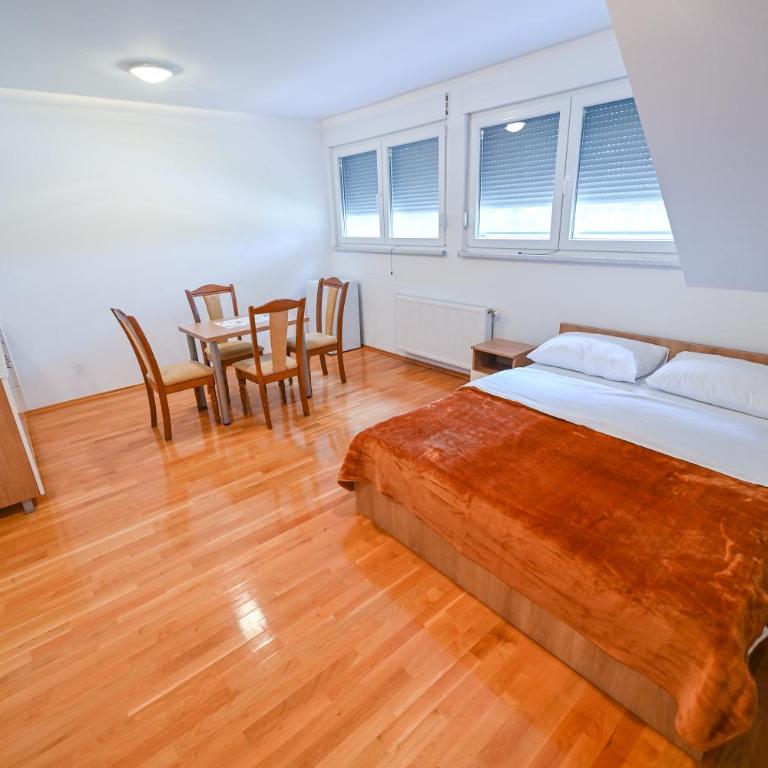 Hotel SLJIVNO - Apartman - 3