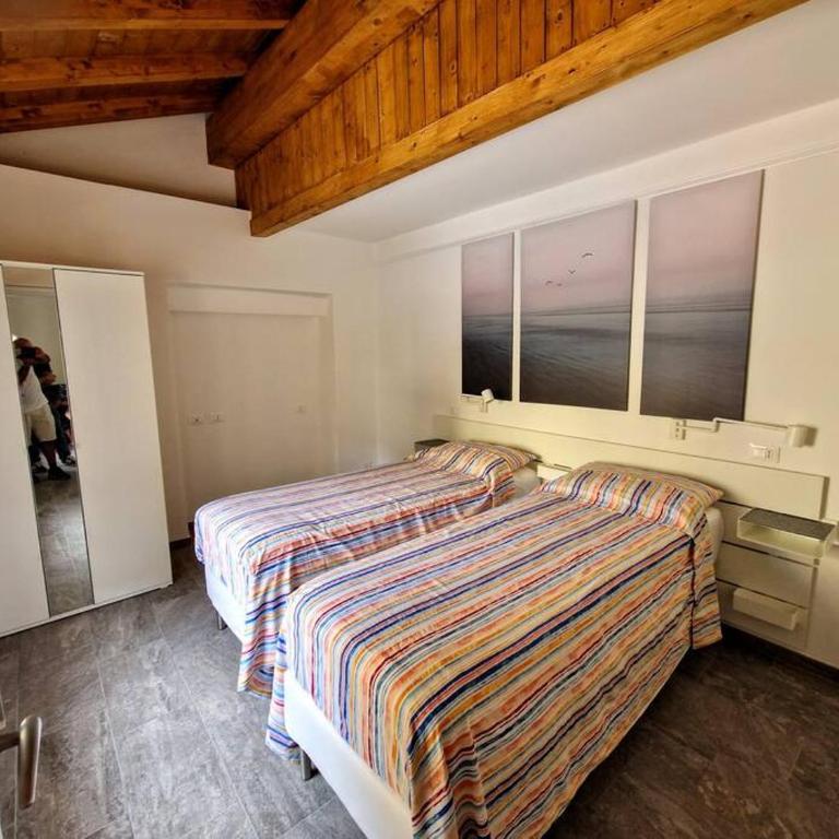 LA GRAZIOSA Fully Air Conditioned Flat - Appartamento con 2 Camere da Letto - 12