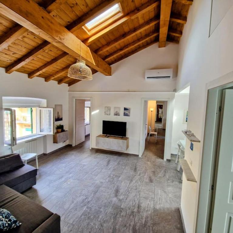 LA GRAZIOSA Fully Air Conditioned Flat - Appartamento con 2 Camere da Letto - 14