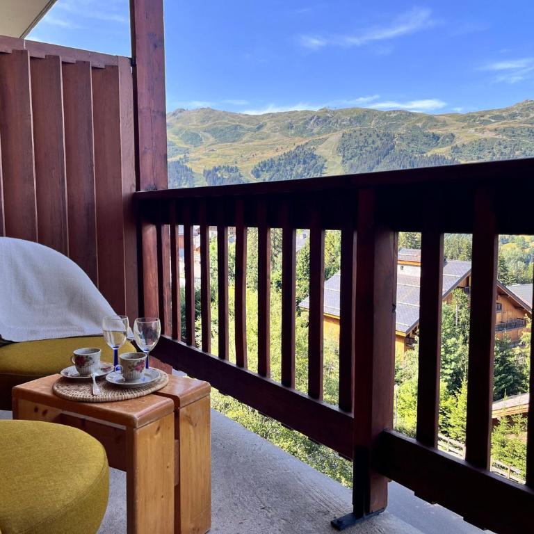 Appartement cosy proche pistes avec balcon - FR-1-688-33 - Apartamento - 3