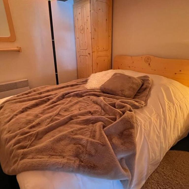 Charmant Duplex Calme Proche Pistes/Commerces avec Terrasse - FR-1-688-49 - Appartement - 7
