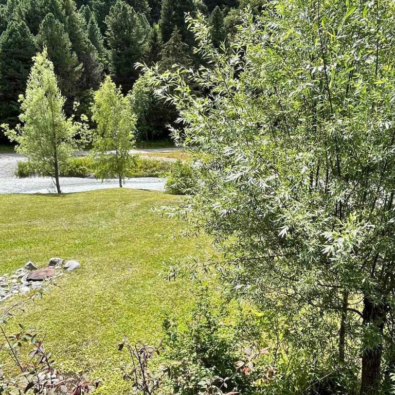 Charmant Duplex Calme Proche Pistes/Commerces avec Terrasse - FR-1-688-49 - Appartement - 10