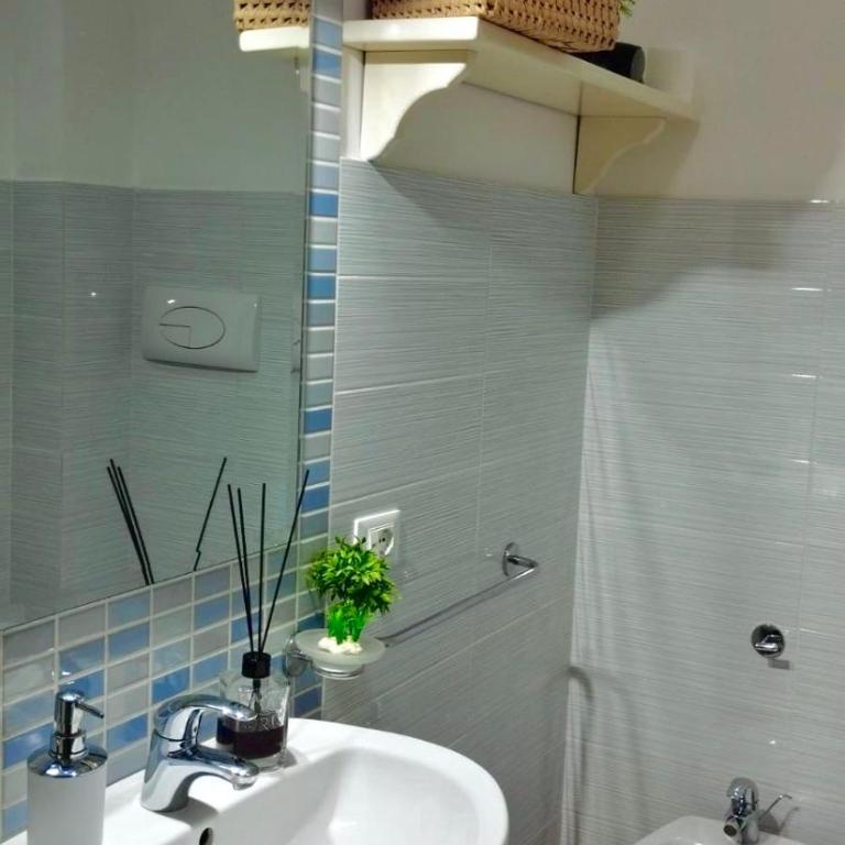 DGS APARTHOTEL - One-Bedroom Apartment - 11