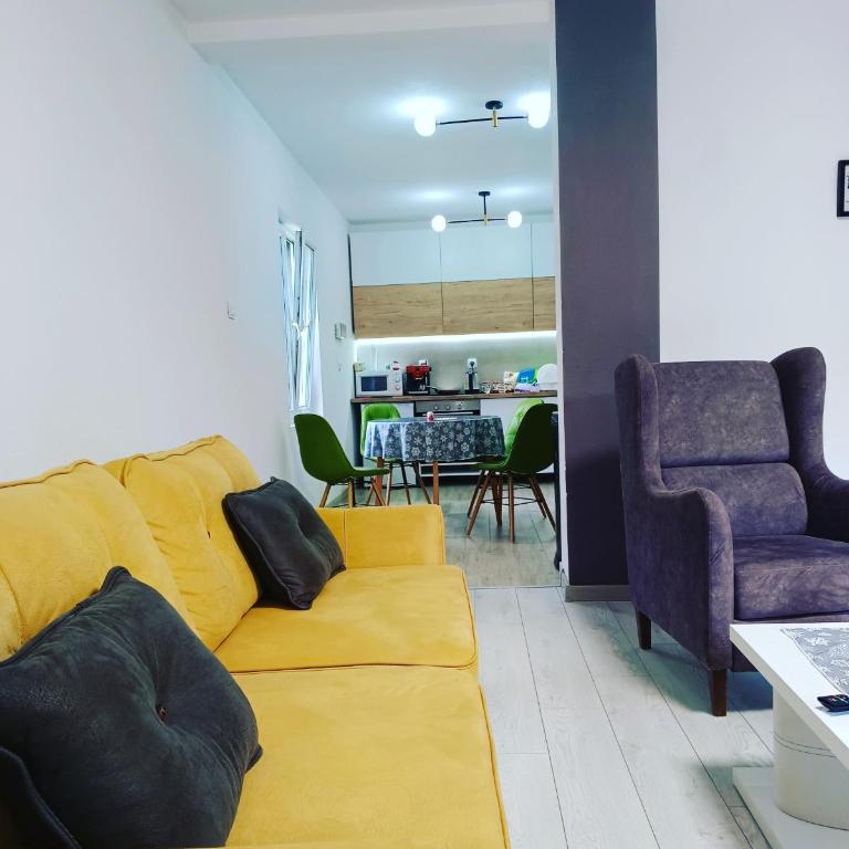 Irvas Kolasin-400 metara od centra - Apartman sa 2 Spavaće Sobe - 2