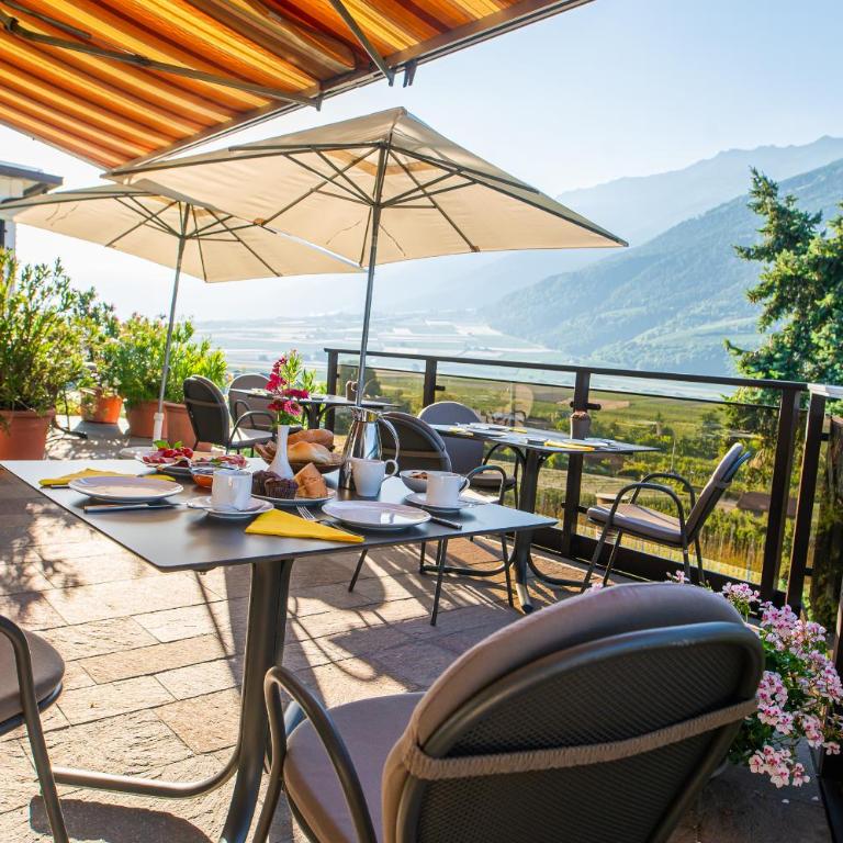 Pension Apartments Pardell - Doppelzimmer mit Balkon - 11