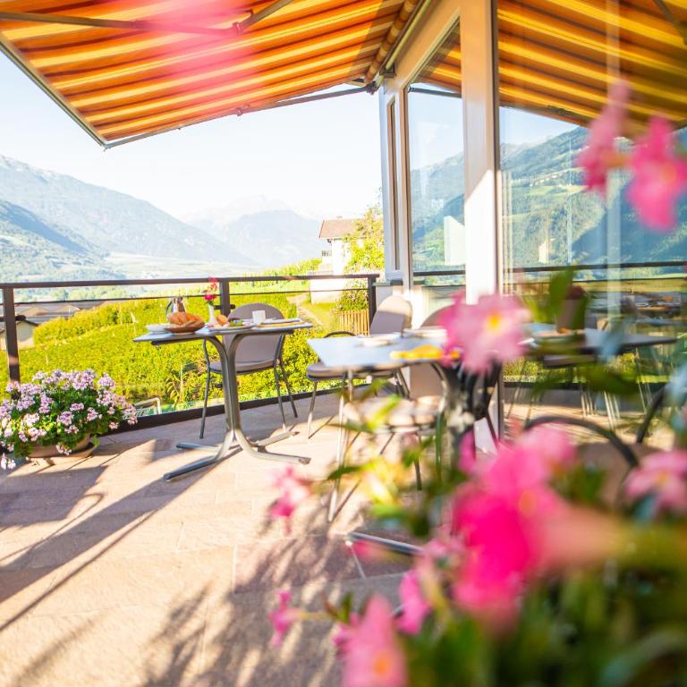 Pension Apartments Pardell - Doppelzimmer mit Balkon - 13