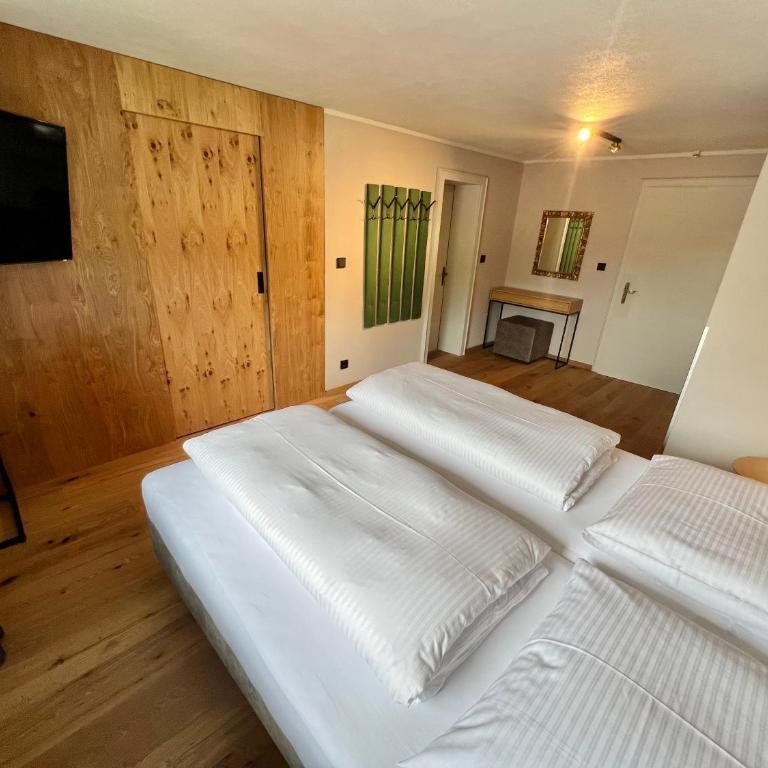 Haus Schrofenstein - Comfort Doppelzimmer - 1