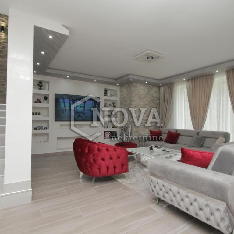 Vila Mikeli - Three-Bedroom Villa - 8