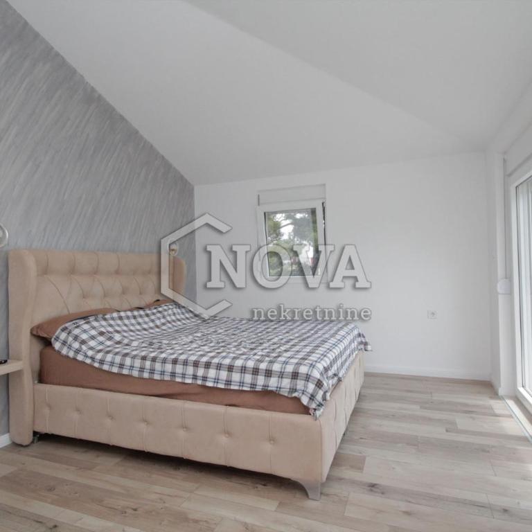 Vila Mikeli - Three-Bedroom Villa - 24