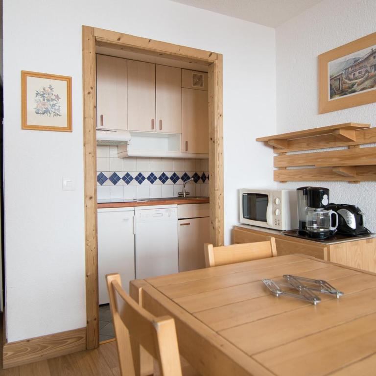 Studio Sud à 500m des pistes, balcon et WiFi - FR-1-449-134 - Studio - 5