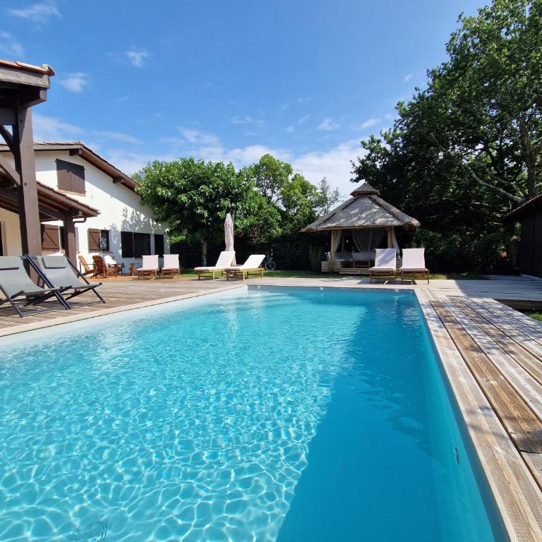 Villa Elizalde Moliets - climatisée, piscine chauffée, vélos et surfs inclus - Villa - 2