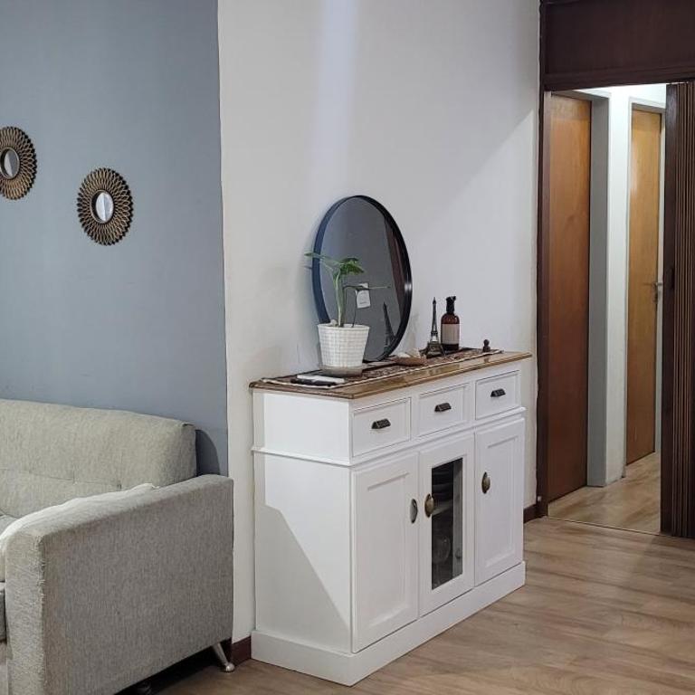 Alojamiento a 10min del aeropuerto - Apartamento de 1 dormitorio - 6