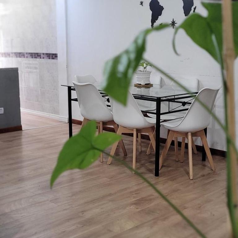 Alojamiento a 10min del aeropuerto - Apartamento de 1 dormitorio - 11