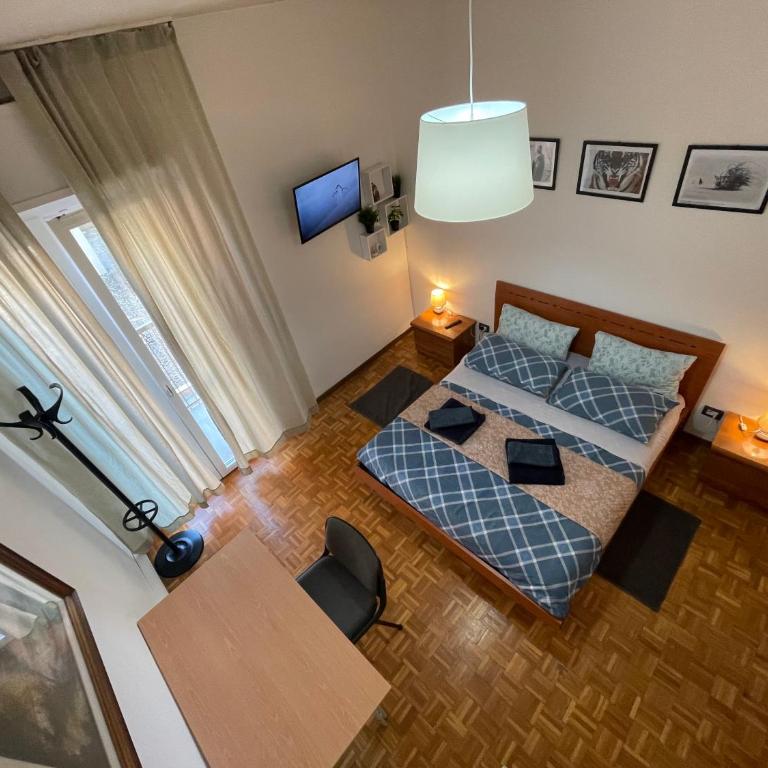 Eva Capital Guest House - Camera Matrimoniale - 1