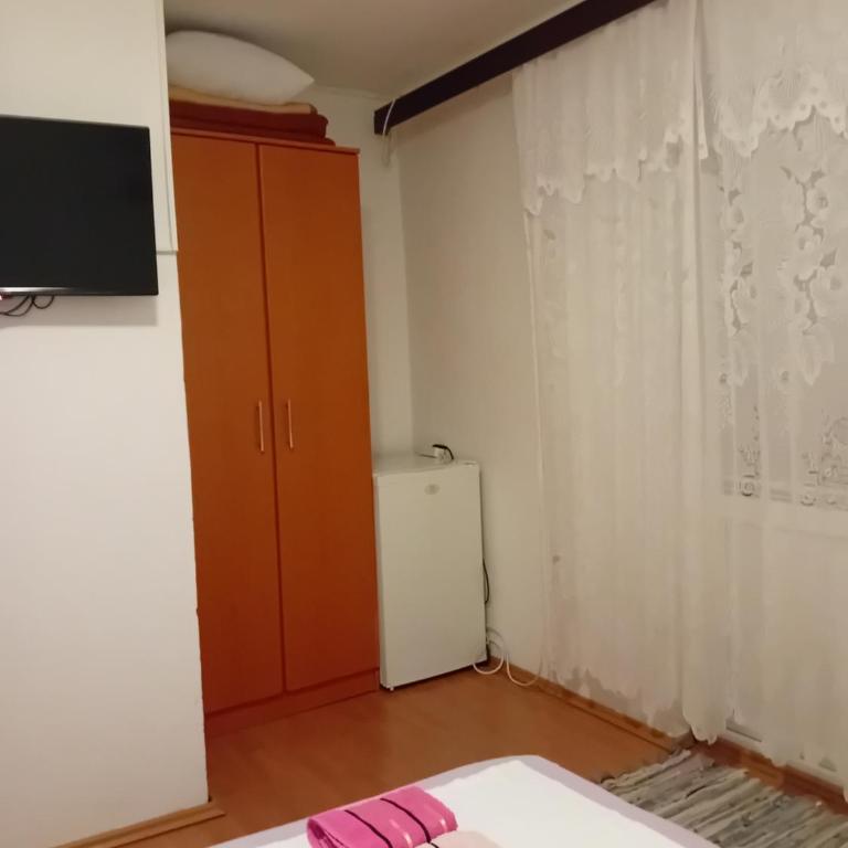 Sara apartments - Deluxe Double Room (2 Adults + 1 Child) - 6