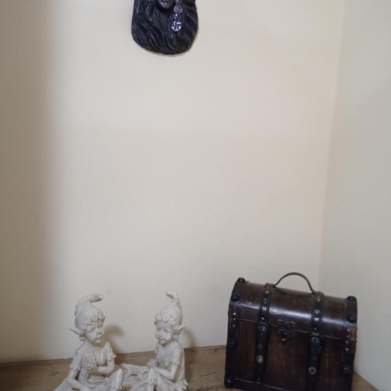 Gonzalo de Berceo 15 " CALIDAD-SOBRIO" AND " FREE PRIVATE PARKING " - Apartamento de 3 dormitorios - 96