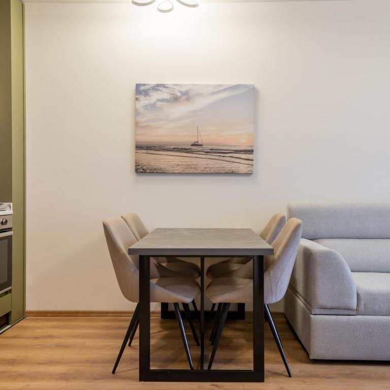 Dulamerovic Hotel - Apartman sa Balkonom - 16