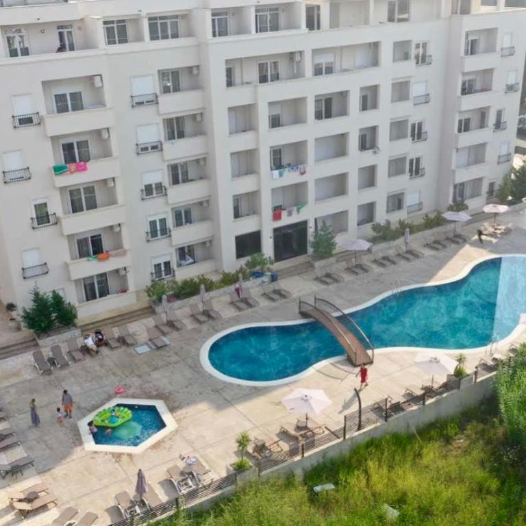 Swiss Apartments 1 - Apartman sa 2 Spavaće Sobe - 3