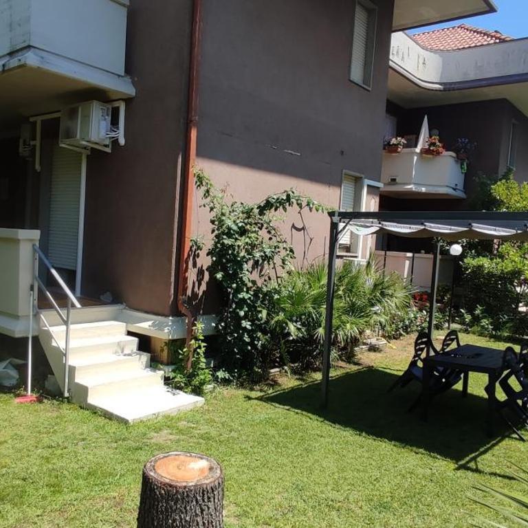 Beach House Garden, 300m dal mare, wifi, bici, giardino privato, clima - Apartamento de 2 dormitorios - 2