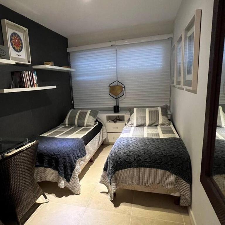 Edificio Simón Bolívar, con cochera. - Apartamento de 2 dormitorios - 8