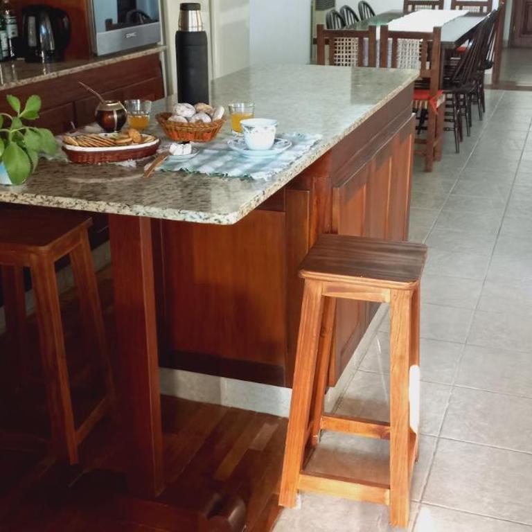 Aeropuerto a 5' y Ruta del Vino a 100 mts - Habitación Doble con baño privado - 18