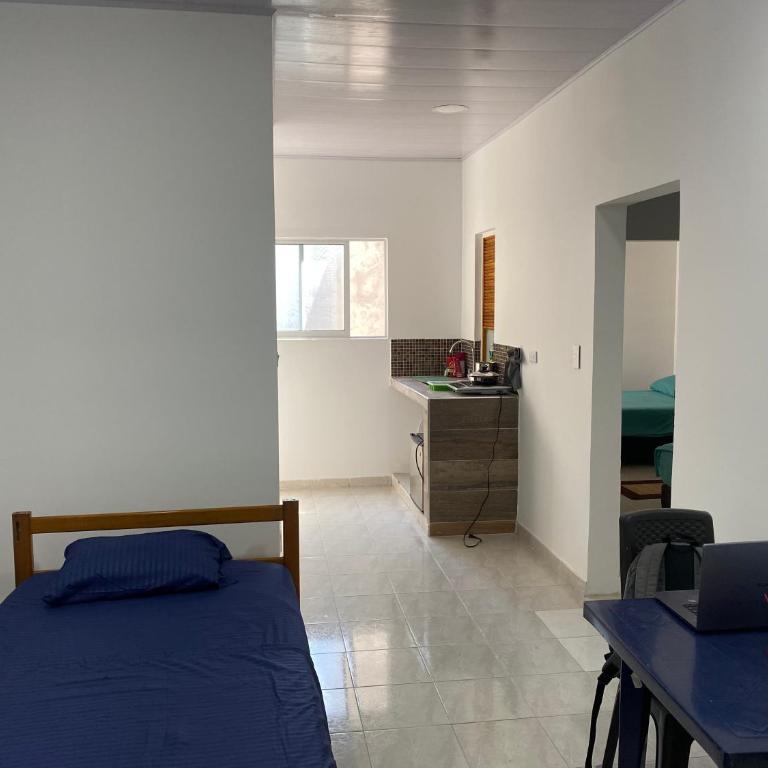 ApartaEstudios Viva, en la vega - One-Bedroom Apartment - 4