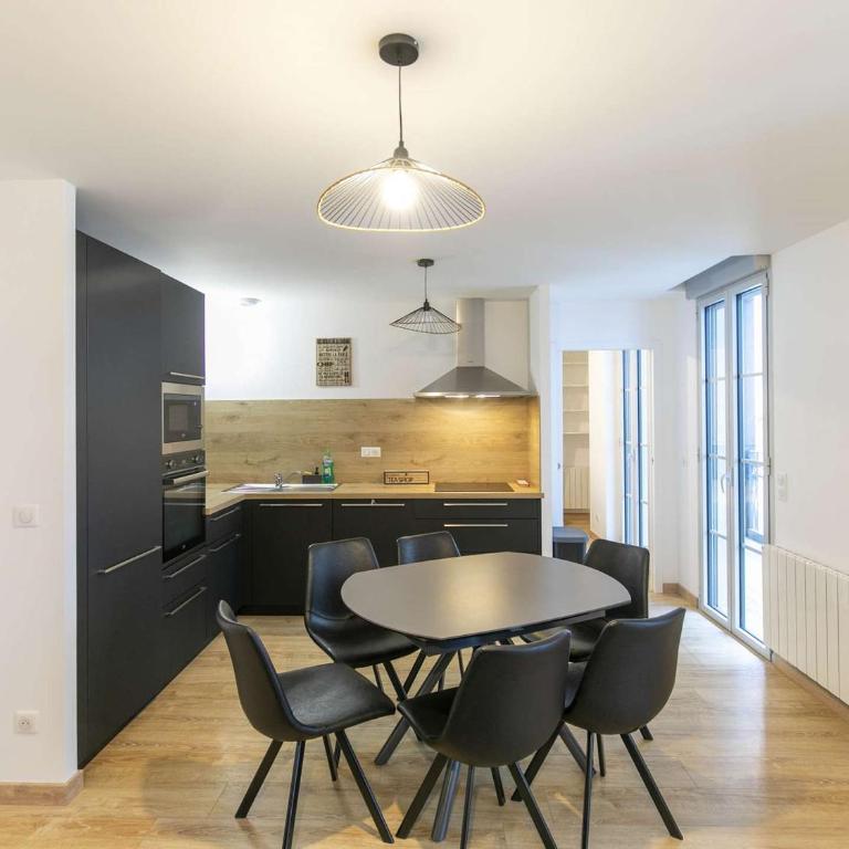 Appartement Grand Confort, 4-8 Pers, Centre Cauterets, Balcon, 500m des Pistes - FR-1-401-266 - Appartement - 10